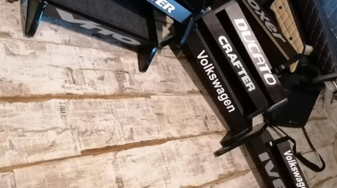 Masuta de bord din lemn Iveco