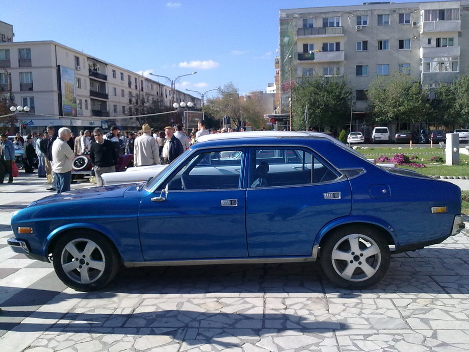 Mazda 929