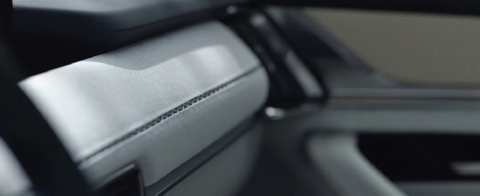 Mazda a publicat mai multe imagini ale viitorului CX-60. Noul model se anunta diferit de tot ce stiai
