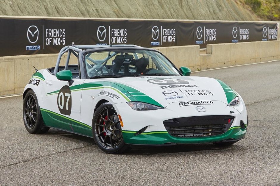 Mazda dezvolta un program pentru clientii MX-5 din Europa numit Friends of MX-5 Mazda dezvolta un program pentru clientii MX-5 din Europa numit Friends of MX-5