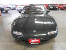 Mazda Miata cu 120 mile