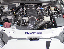 Mazda Miata cu motor V8