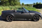 Mazda Miata transformata in BMW Z3