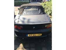 Mazda Miata transformata in BMW Z3