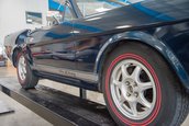 Mazda Miata transformata in Ford Mustang