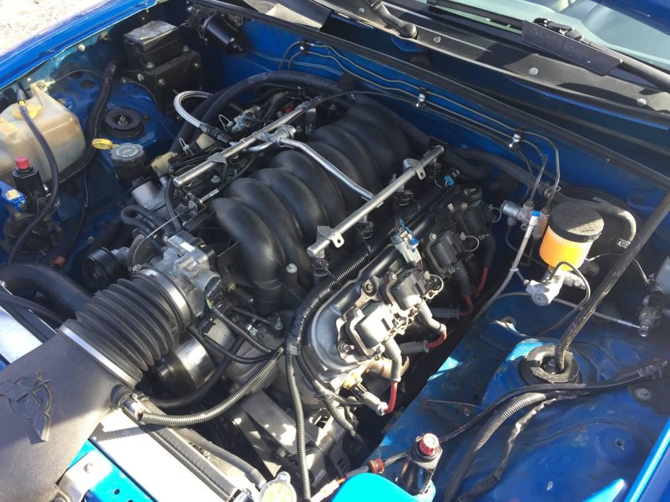 Mazda MX-5 cu motor V8