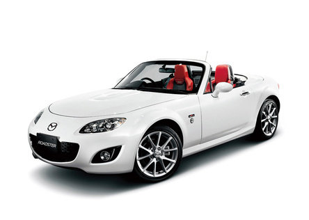 Mazda MX-5, editie aniversara, disponibila in Romania! Mazda MX-5, editie aniversara, disponibila in Romania!