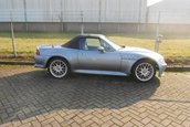 Mazda MX-5 transformata in BMW Z3