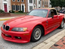 Mazda MX-5 transformata in BMW Z3