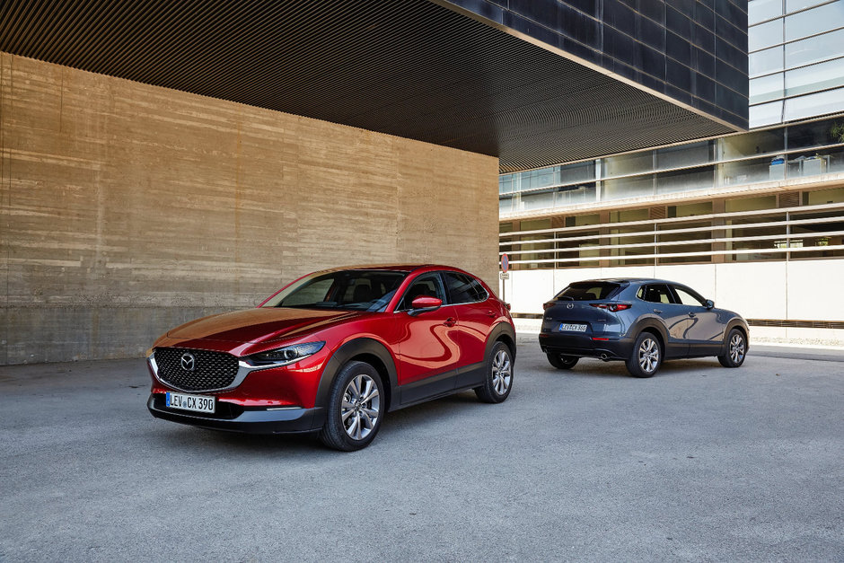 Mazda3 si CX-30