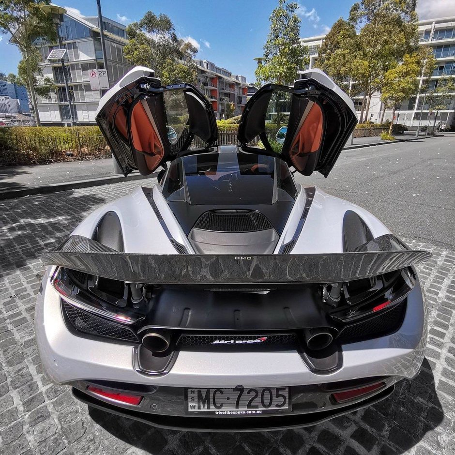 McLaren 720S Velocita