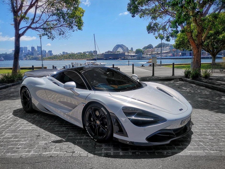 McLaren 720S Velocita