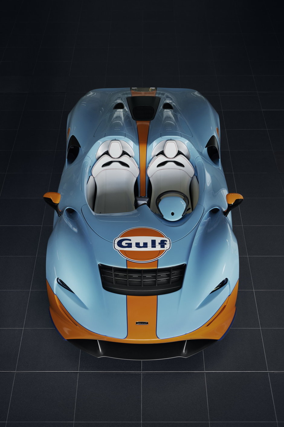 McLaren Elva Gulf livery