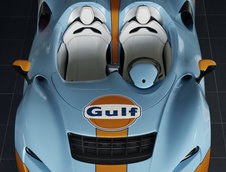 McLaren Elva Gulf livery