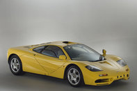 McLaren F1 cu 239 km la bord