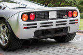 McLaren F1 vandut