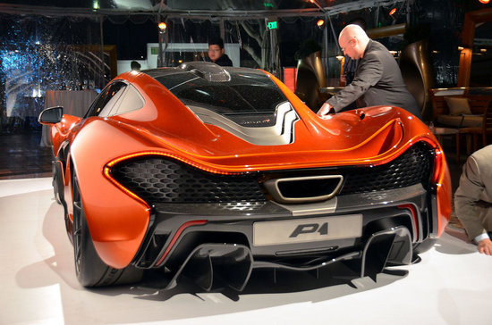 McLaren P1 in Beverly Hills