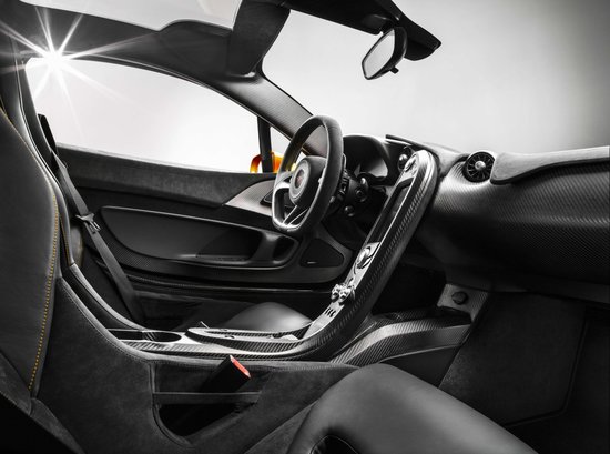 McLaren P1 - Interior