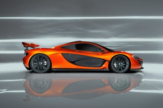 McLaren P1 - Noi imagini ies la iveala