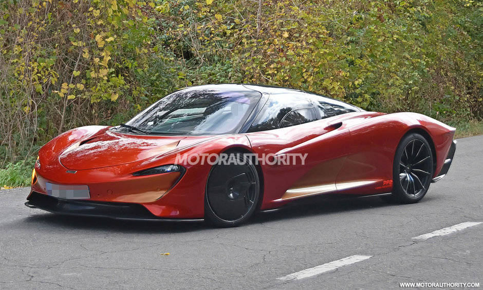 McLaren Speedtail pe strazi