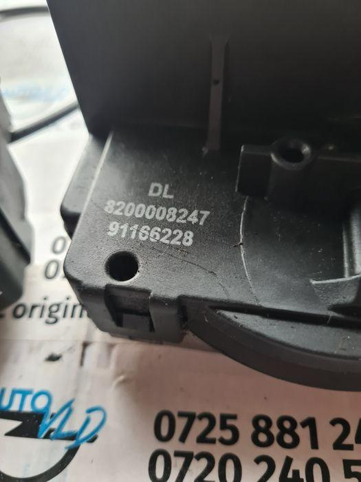 Mecanism incuietoare usa stanga dreapta fata Opel Vivaro 2001-2006