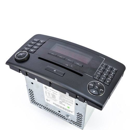 Media Player / Radio / Unitate CD / Casetofon CD Player,Functii Telefonie,Radio Mercedes-Benz ML / M...