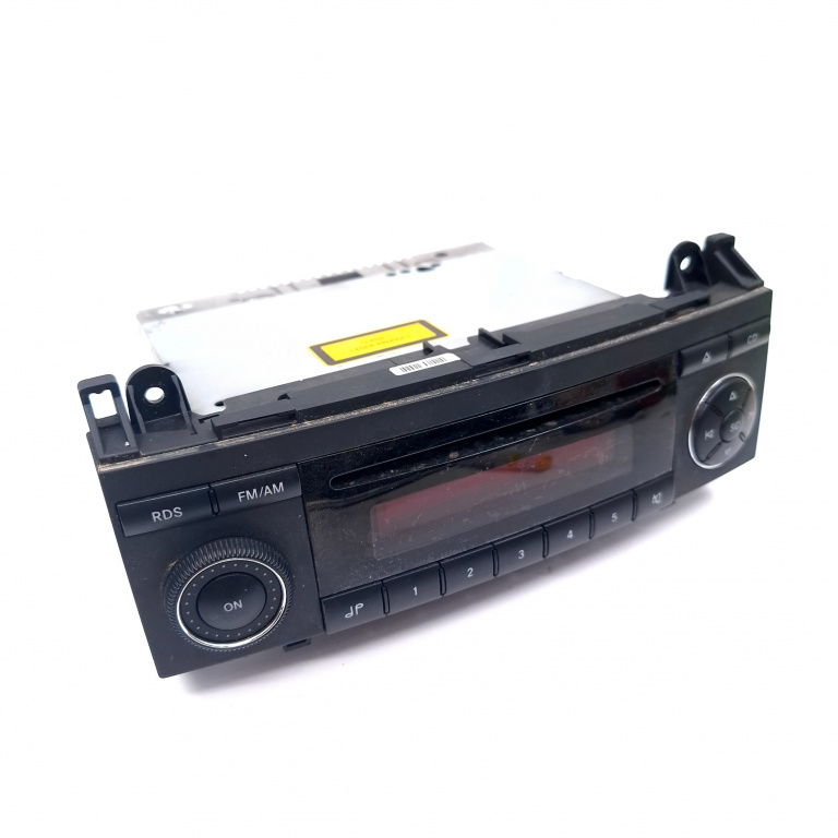 Media Player / Radio / Unitate Cd / Casetofon Mercedes-Benz A-Class (W169) 2004-2012 A 180 Cdi (169.007, 169.307) Om 640.940 Motorina Cd Player Radio A1698200086, A1698200086011, 45002880, 6086Fj045002880 Harman Becker