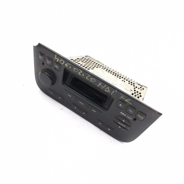 Media Player / Radio / Unitate Cd / Casetofon Peugeot 406 1995-2004 Cd Player Radio 9636704880, 96 367 048 80, Pu-1633 A, Pu1633 A, Pu-1633A, Pu1633A, 286-8476-11, 2868476-11, 286-847611, 286847611 Clarion