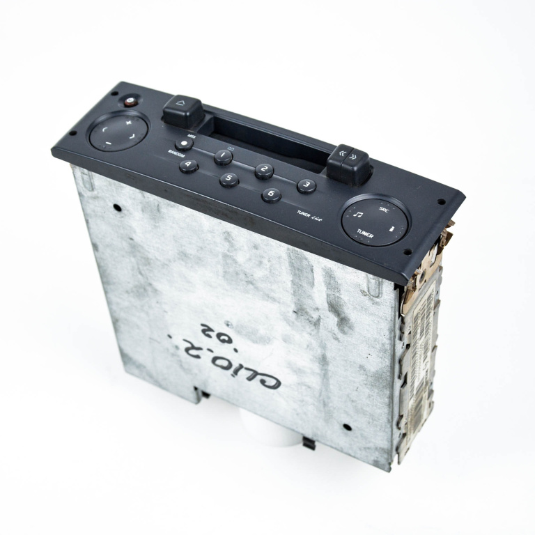 Media Player / Radio / Unitate Cd / Casetofon Renault Clio 2 / Symbol 1 1998-2008 1.9 D (Sb0J) Motorina Caseta Radio 8200057673B
