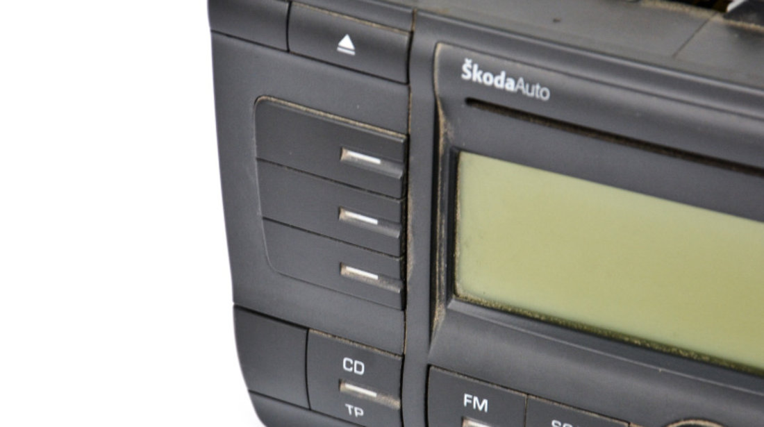 Media Player / Unitate CD / Casetofon CD Player,Radio Skoda OCTAVIA 2 (1Z) 2004 - 2013 Motorina 1Z0035161B, 1Z0 035 161 B