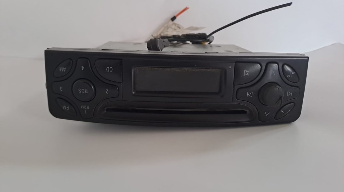 Media player / unitate cd / casetofon Cd player radio Mercedes-Benz C  Class