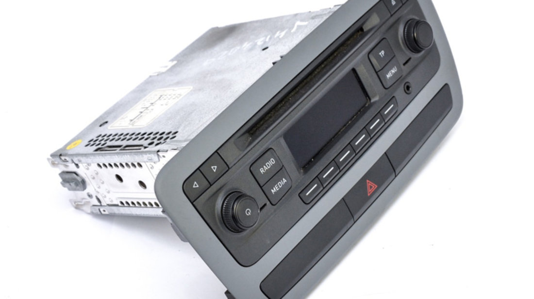 Media Player / Unitate CD / Casetofon CD Player,Radio Seat IBIZA 5 (6J) 2008 - Prezent Motorina 6J0035156AZT