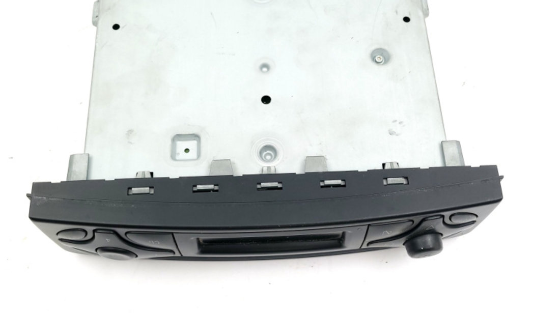 Media Player / Unitate CD / Casetofon Mercedes-Benz C-CLASS (W203) 2000 - 2007 Motorina A2038202286, 2038202286, BE6021, 31722436