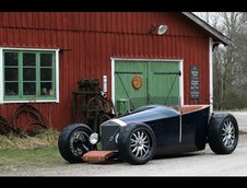 Meet Jakob The Hot Rod