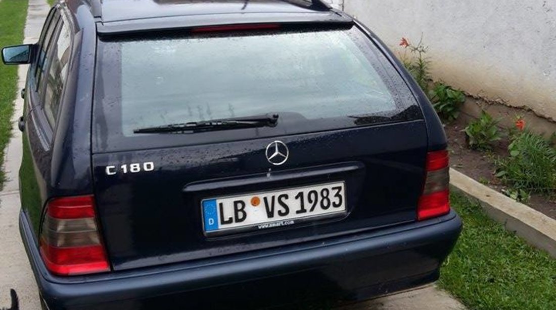 Mercedes 180 18 2001