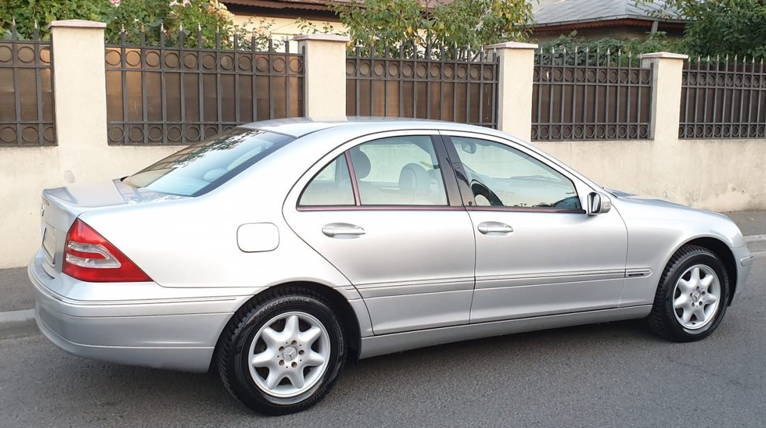 Mercedes 180 2.0 Benzina 2002