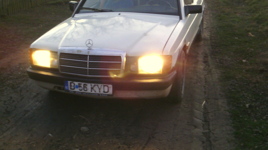 Mercedes 190 2000 1986