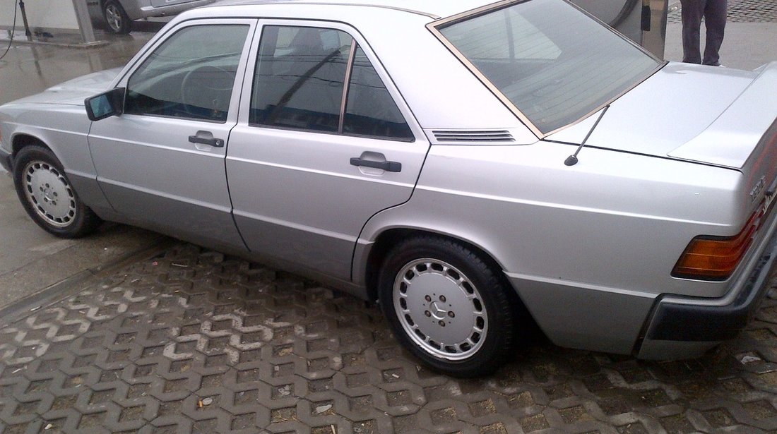 Mercedes 190 2000 1990