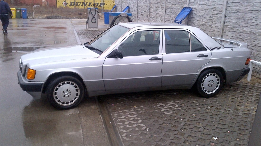 Mercedes 190 2000 1990