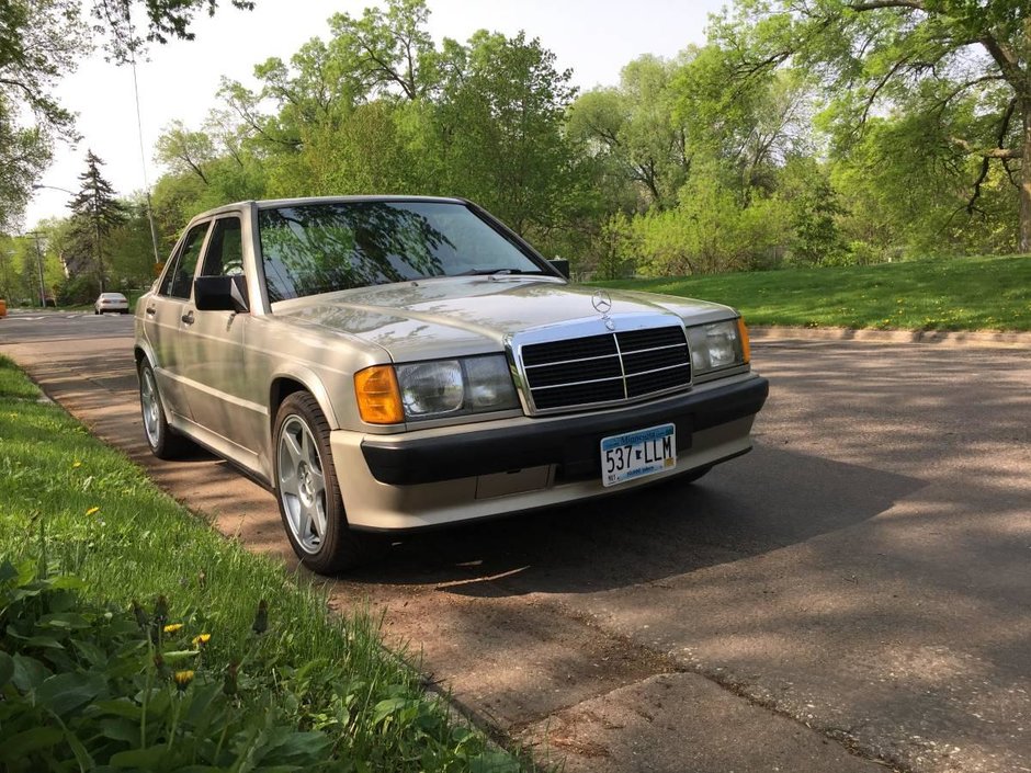 Mercedes 190 Cosworth de vanzare