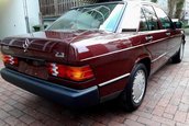 Mercedes 190 E cu 462 km in bord