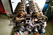 Mercedes 190 V12