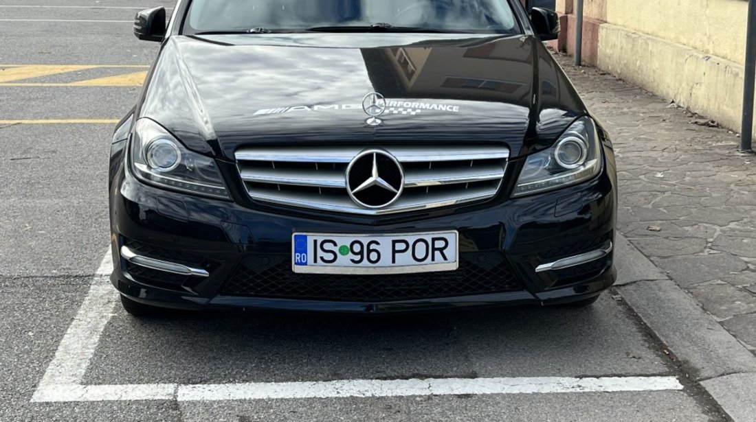 Mercedes 200 2143 2012