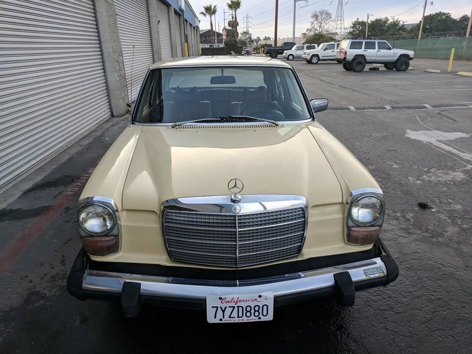 Mercedes 240D de vanzare