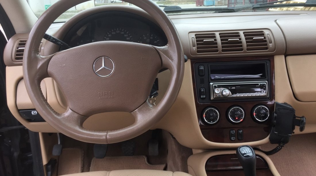 Mercedes 270 Full Option Cutie MANUALA INMATRICULAT 1 ZI 2004