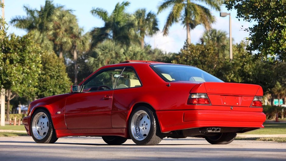 Mercedes 300 CE-24 AMG Wide-Body de vanzare