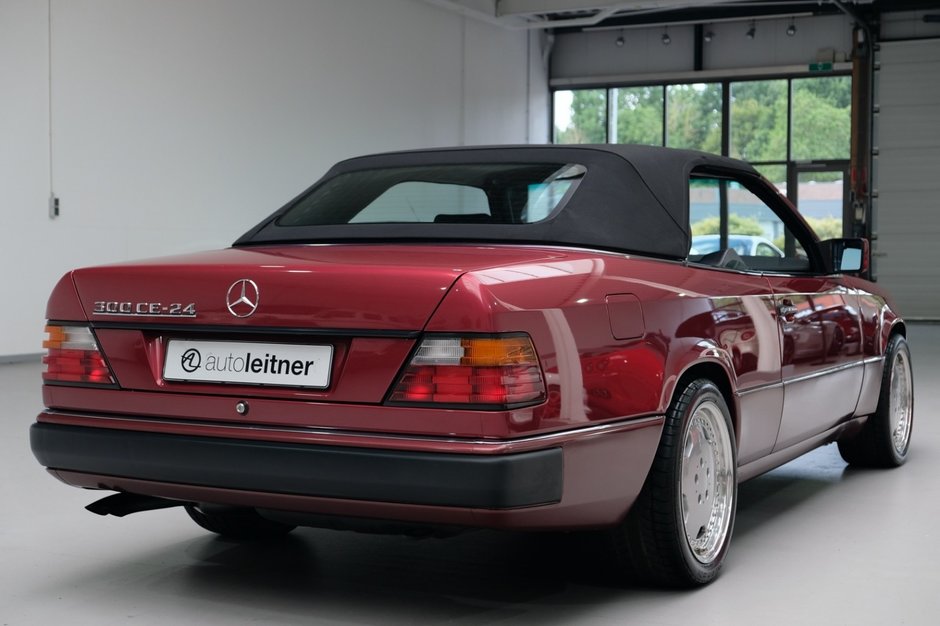 Mercedes 300 CE-24 Cabriolet de vanzare