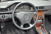 Mercedes 300 CE-24 Cabriolet de vanzare