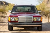 Mercedes 300TD cu 1.258.817 de kilometri la bord