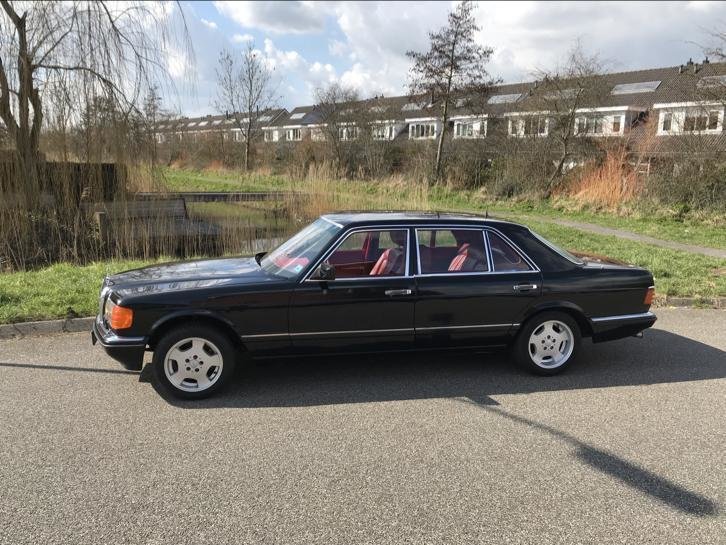 Mercedes 500 SEL cu interior Hermes